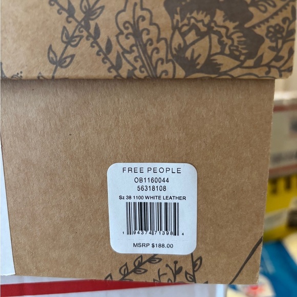 Free People James Chelsea White Leather Boots - Picture 2 of 8